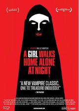 独自夜归的女孩